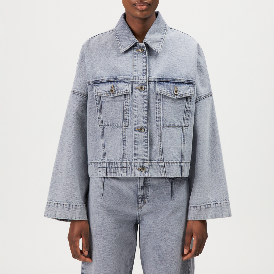 DRYKORN HOLBROOKS Kurze Oversized Denim-Jacke in heller Waschung blau 1