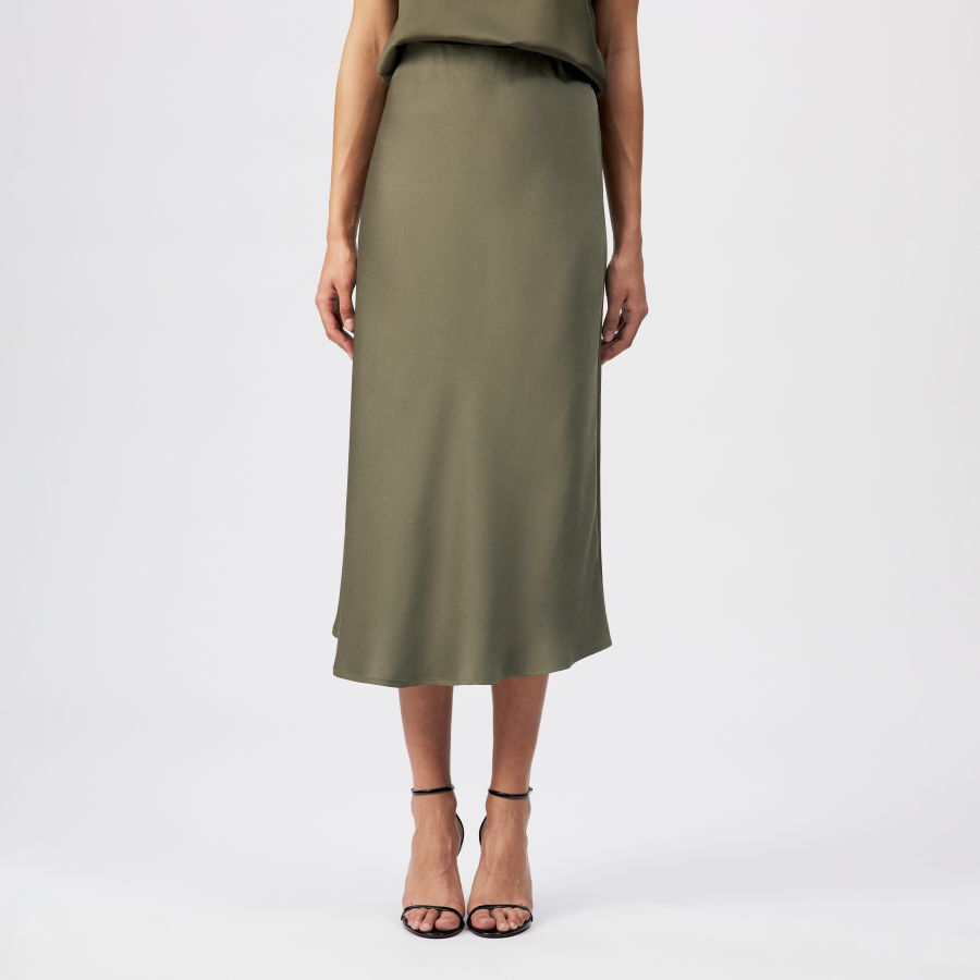 DRYKORN URA Slip-Skirt in Midilänge in Satin grün 25