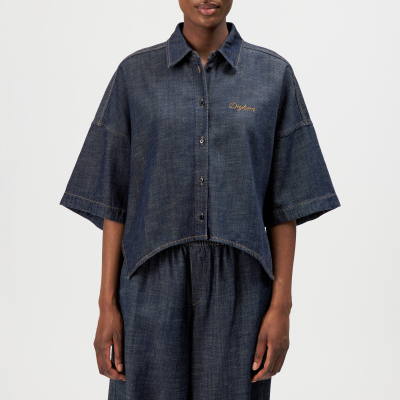 DRYKORN SERITH Kastige Hemdbluse mit verkürzten Armen in Leinen-Mix Denim blau 1